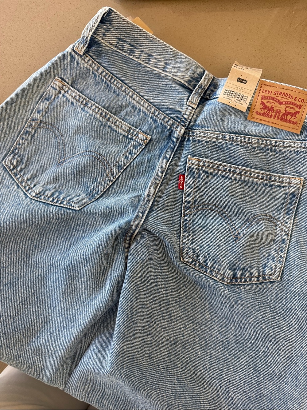 Levis womens middy wide leg jeans